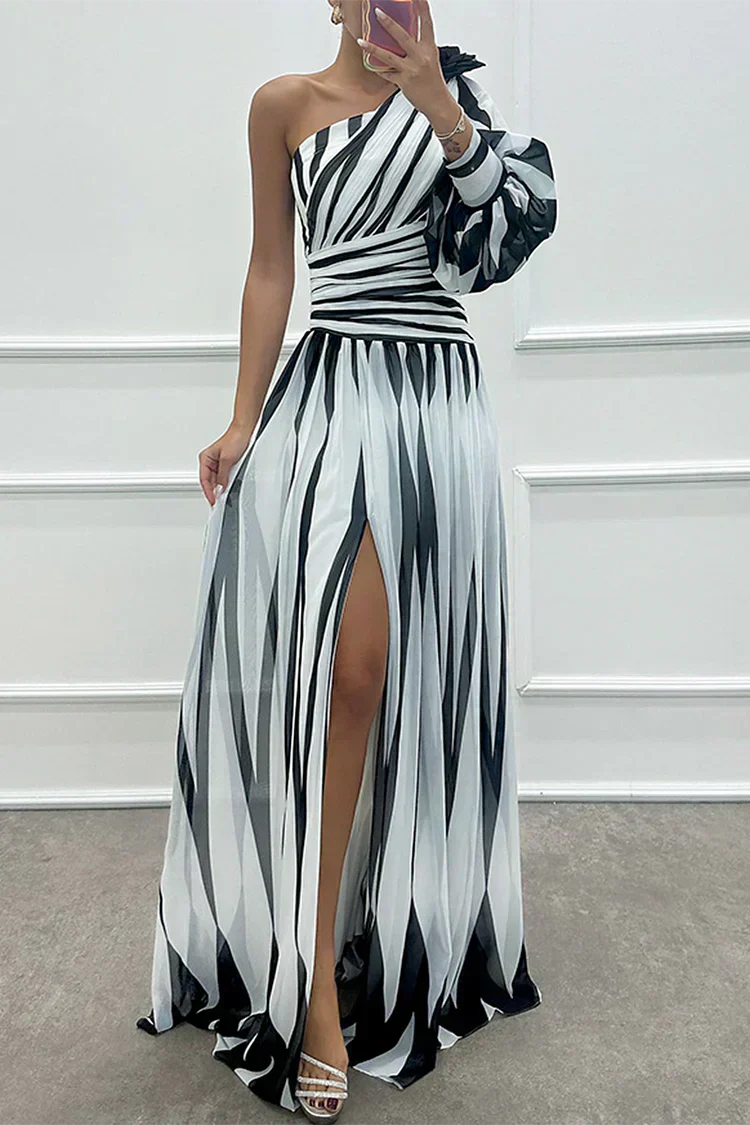 Hazel™ | Elegante Vestido Maxi Rayado con Un Hombro