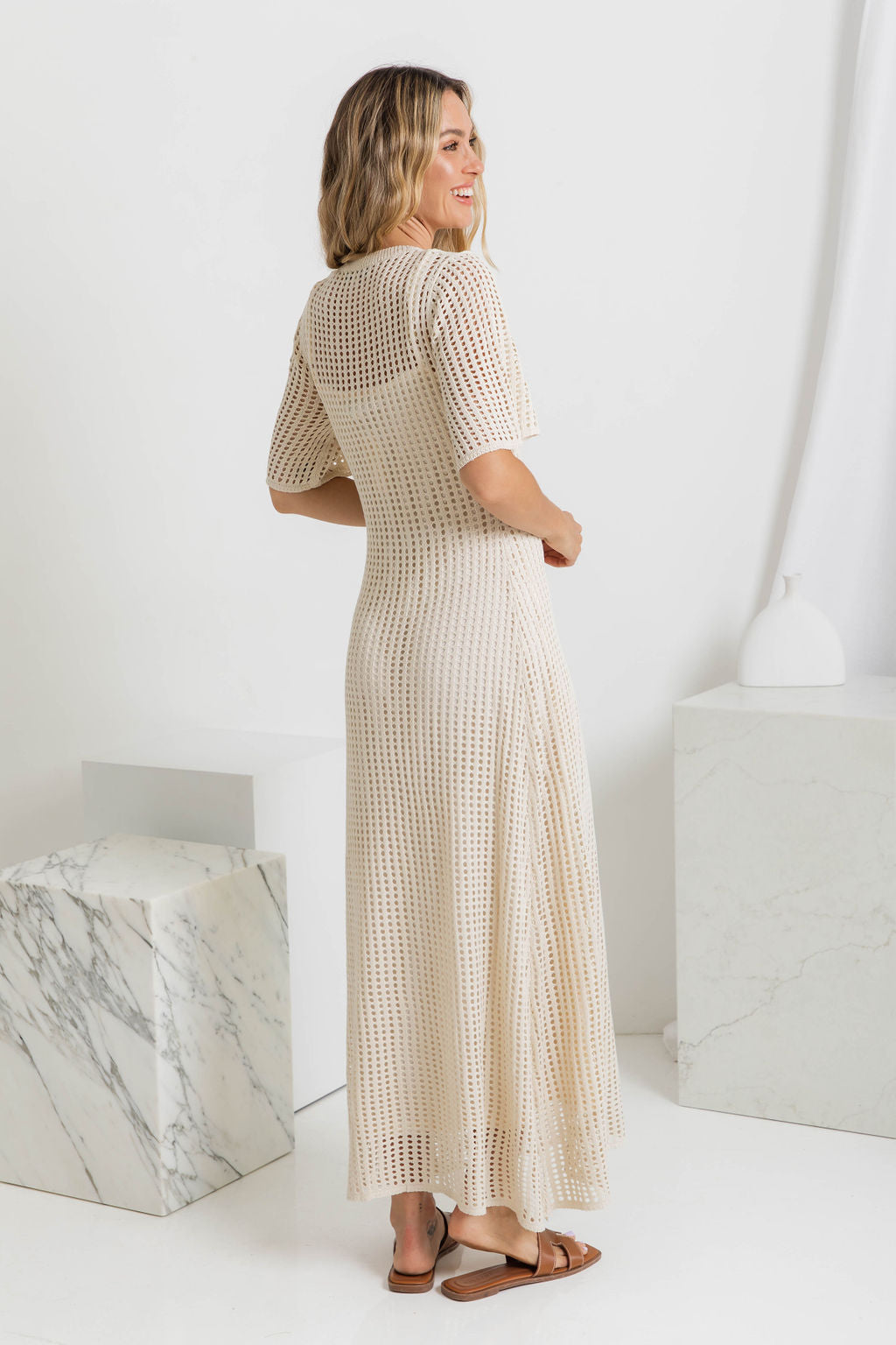 ESENCIAL - Vestido Maxi de Croché Airlie - Color Natural