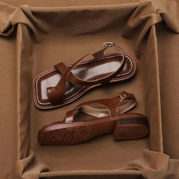 Inés — Sandalias Planas Estilo Francés