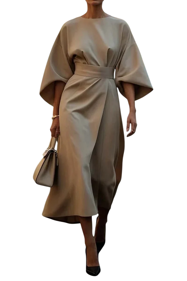 El Vestido de Manga Farol Louise