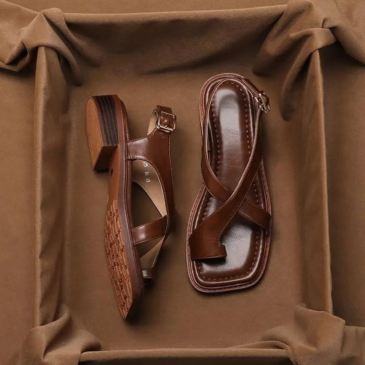 Inés — Sandalias Planas Estilo Francés