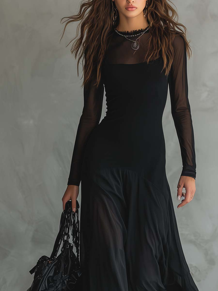 Vestido Largo de Tul Negro con Corte Amplio