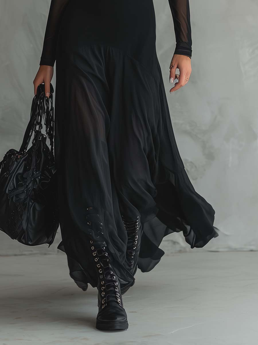 Vestido Largo de Tul Negro con Corte Amplio
