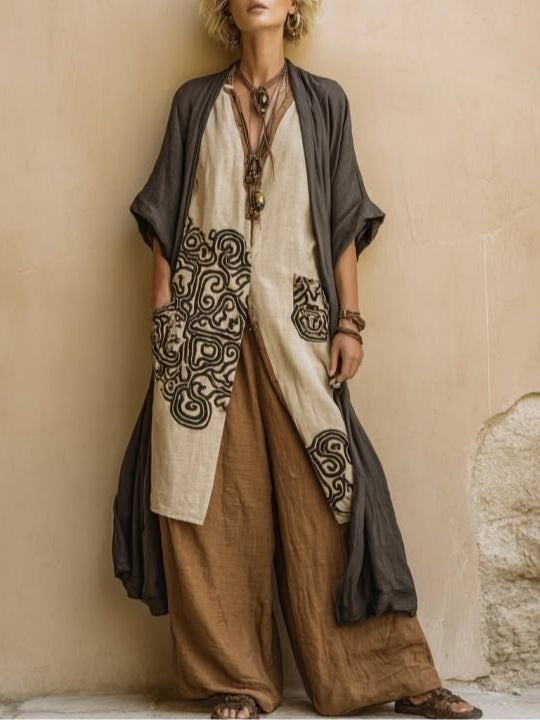 Giulia - Conjunto Bohemio de Tres Piezas en Tonos Oscuros de Gris y Marrón con Diseño Tribal