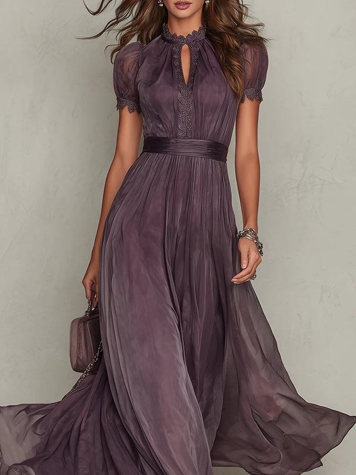 Flavia | Sofisticado vestido maxi de gasa morada con abertura