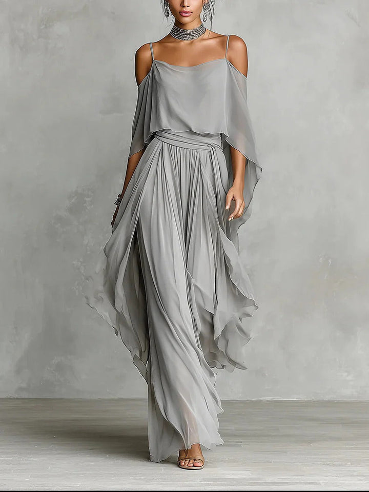 Isabela | Conjunto de fluido gris con top de tirantes espagueti y pantalones ligeros