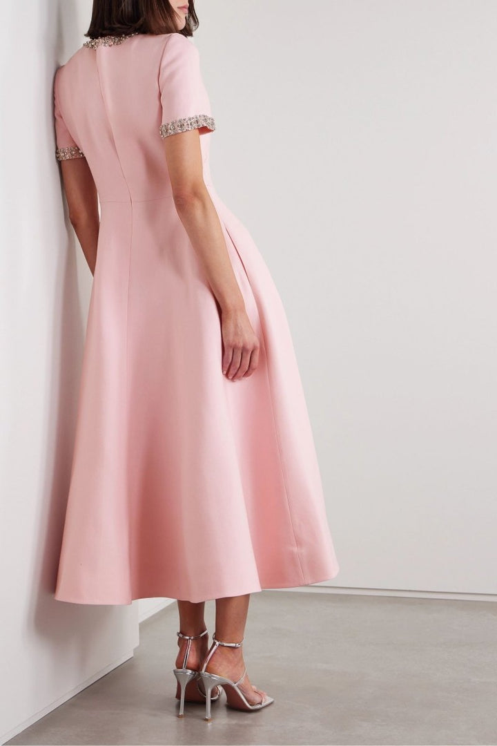 Aria™ | Vestido Midi con Detalle de Lazo y Cristales